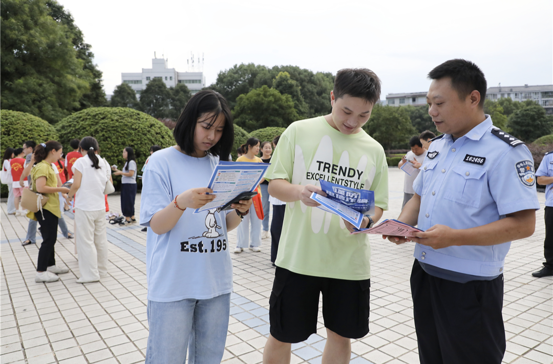 保靖县全方位筑牢网络安全防线
