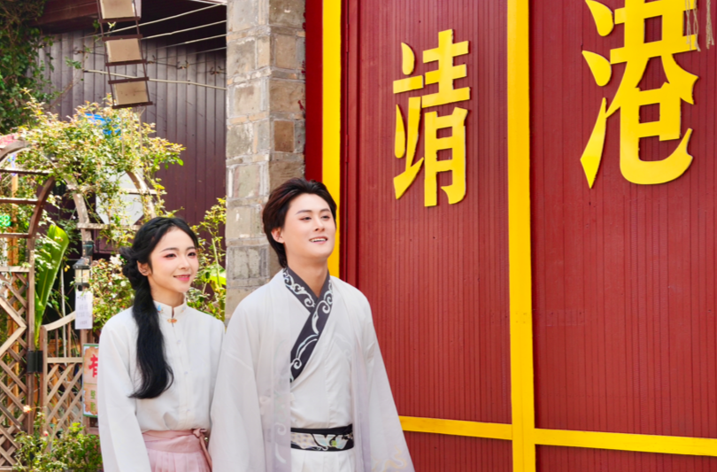 2025靖港古镇大学生水上音乐周国庆启幕 20支乐队领衔7天狂欢