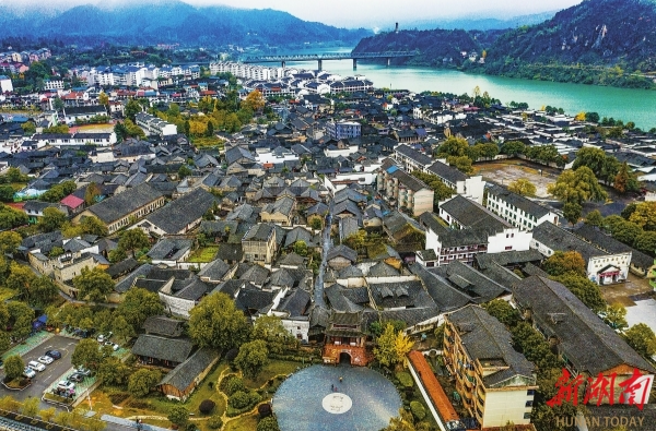 湘江副刊·艺风|青山明月不曾空