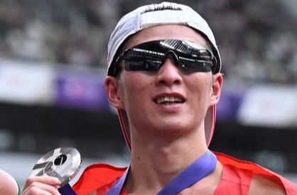 中国队奖牌+1 田径世锦赛男子20公里竞走王朝朝摘银