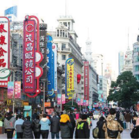 暑期传统淡季变成炙热旺季，等不及！海外品牌赶着来沪开首店