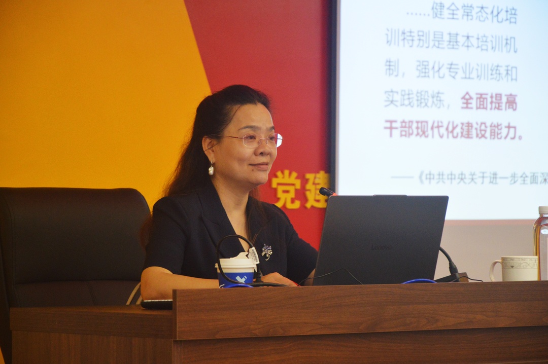 省委党校教授送课基层！这场专题党课让高云党员直呼“解渴”