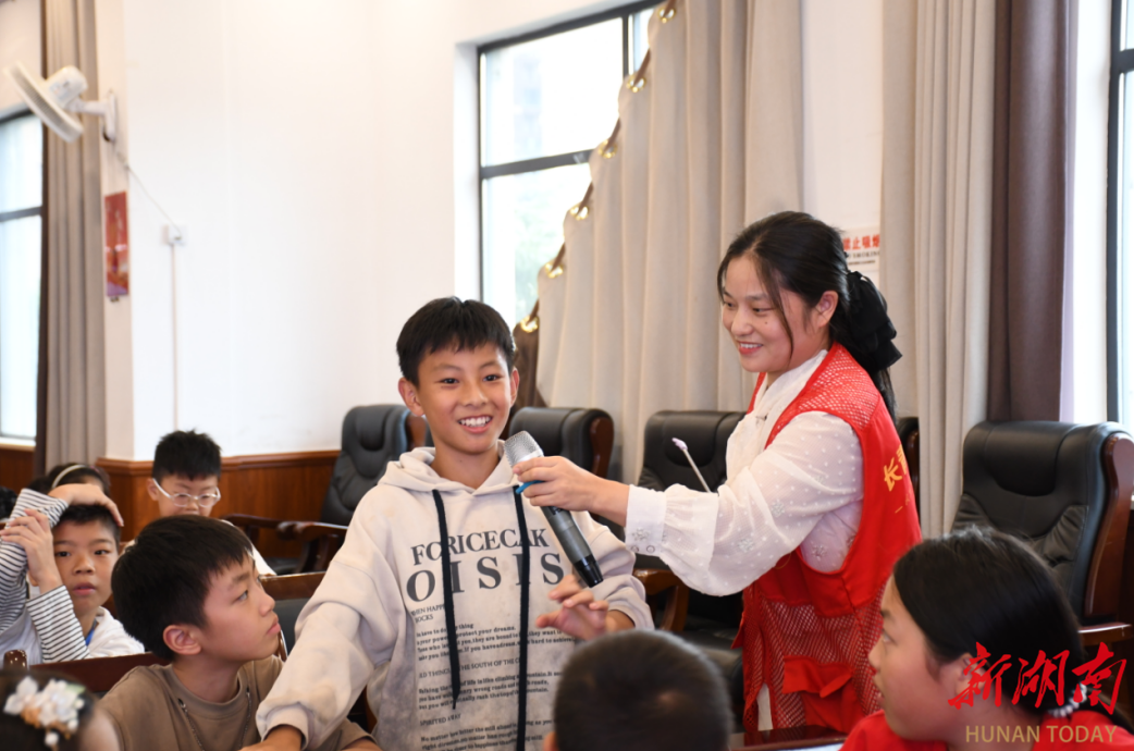长青街道开展“上学路上 学梦起航”主题活动