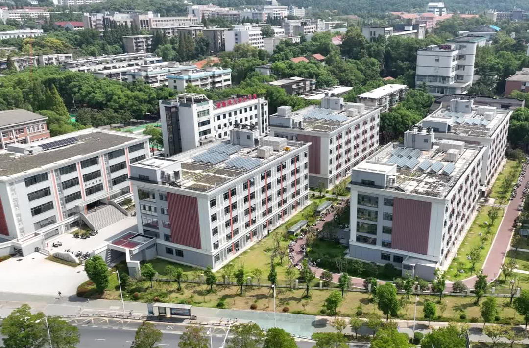 探鏈｜省時省人又省錢！“裝配式”學(xué)生宿舍的設(shè)計秘訣在這→