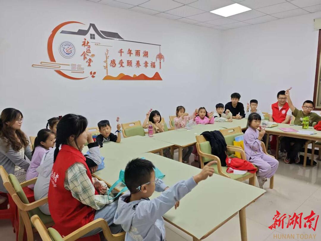 湘潭繁城社区创新开展食品安全教育实践活动