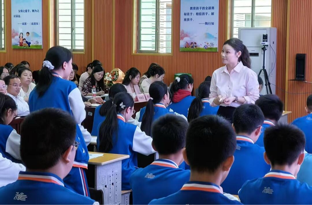 郴州市举办初中语文整本书阅读联片教研培训活动