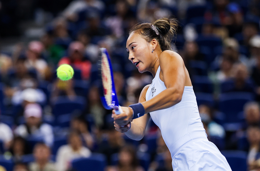 郑钦文迎中网开门红！复出首秀直落两盘战胜对手