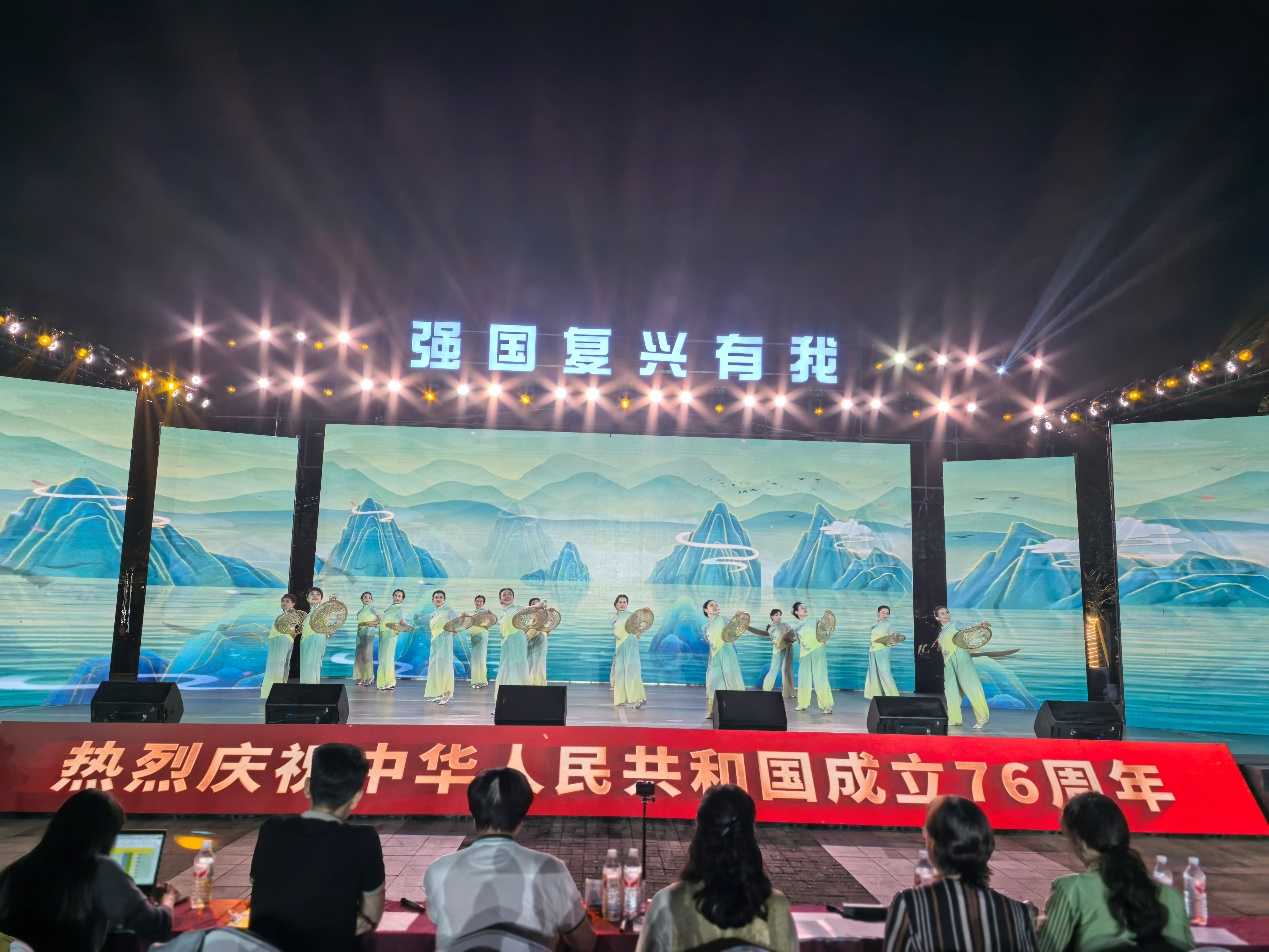 湘鄂共舞促交融！首届湘鄂边广场舞邀请赛暨南县第五届广场舞大赛圆满落幕