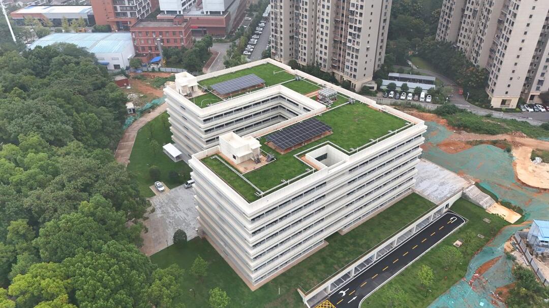 政校携手“项”前进! 湖南机电职业技术学院学生宿舍楼项目全面完工