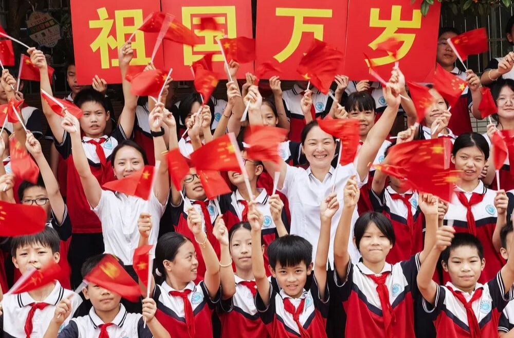 燃！与双节“湘”遇，家国情怀“沉浸式拉满”