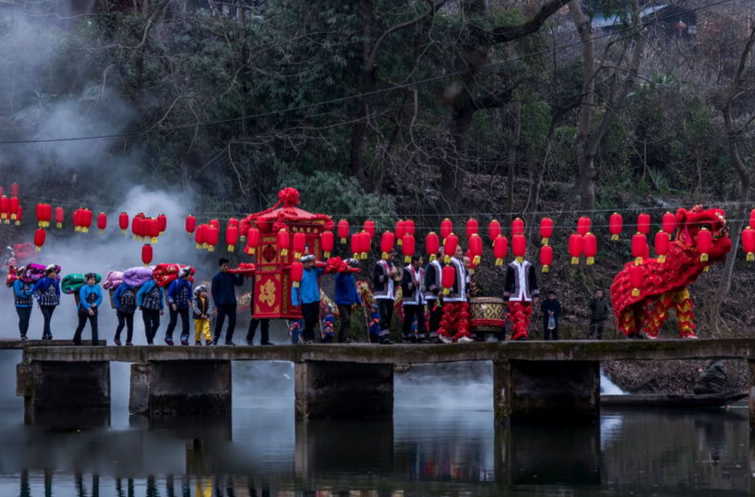 8天深度游湘西丨第一天，邂逅吉祥首府