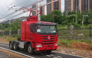 探链丨空中充电，“公路火车”跑起来 
