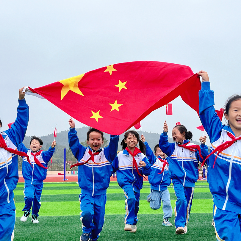迎国庆·乐中秋|满城“中国红” 娄底中心城区“盛装”迎国庆