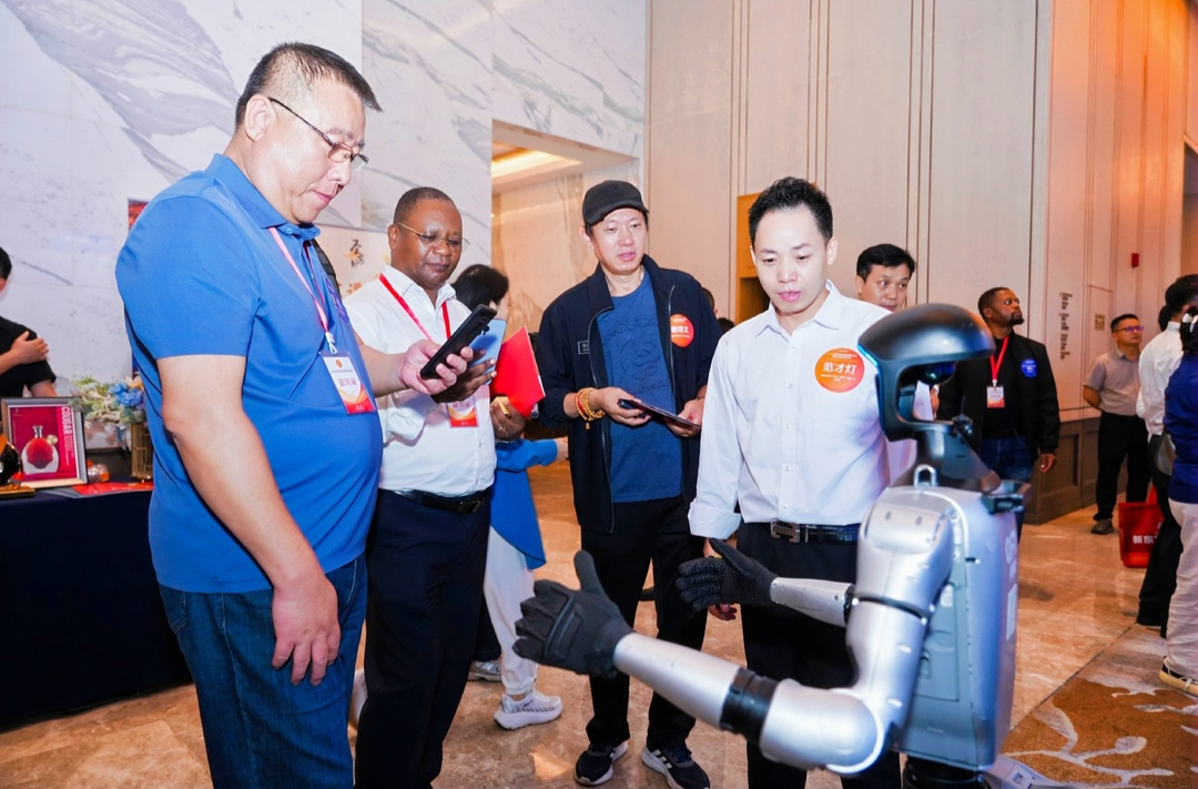 “聚侨兴湘 侨汇湘江” ！非洲侨领侨商齐聚湘江新区，15个湘非合作项目落地