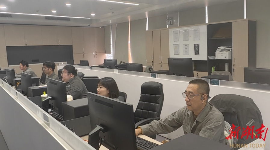 国网株洲供电公司：国庆我在岗 绘就电费精准结算的漫暖底色