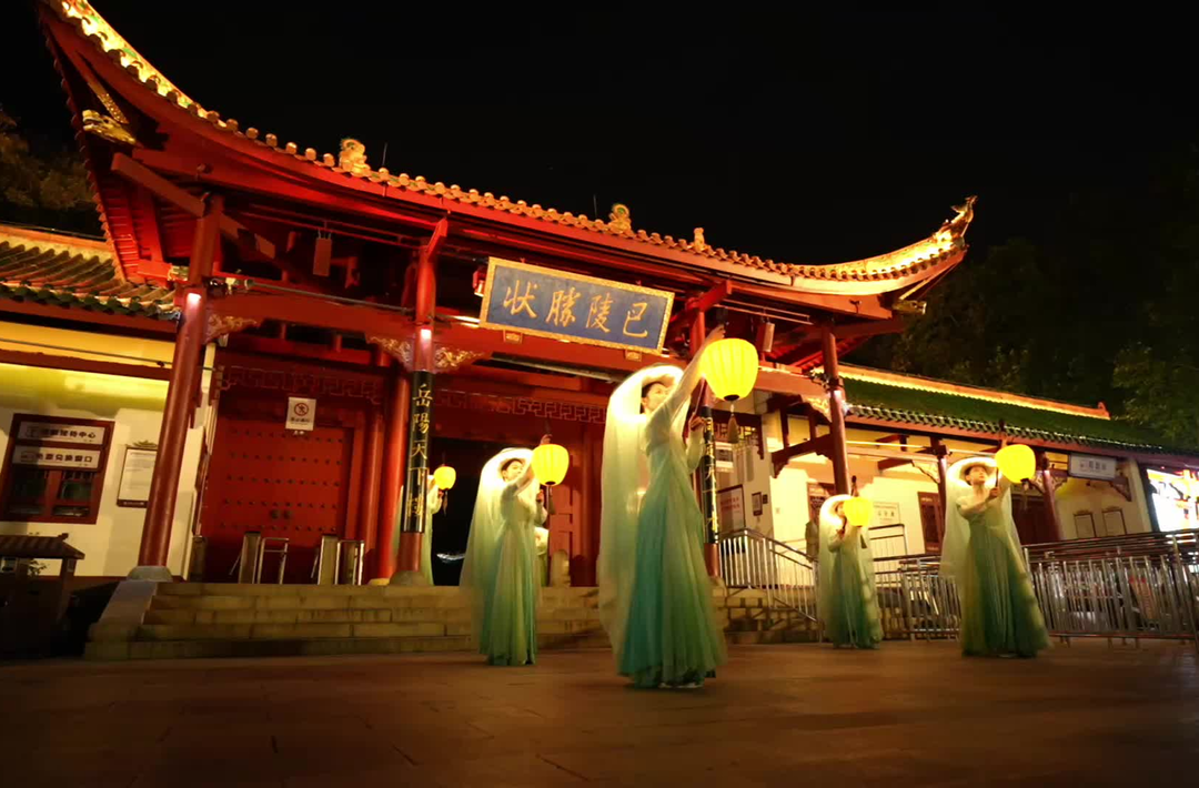 湘约“双节”⑰丨跟着演出游岳阳，“旅游+观剧”解锁双倍快乐