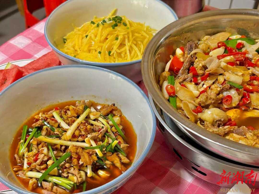 “双节”不忙 来趟衡阳丨藏在老街里的衡阳味：胡子锅的烟火气与匠心