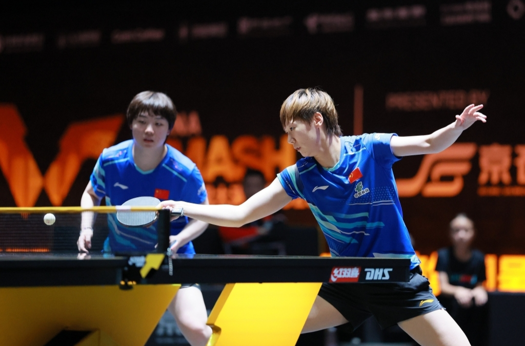 王曼昱/蒯曼夺得WTT中国大满贯女双冠军