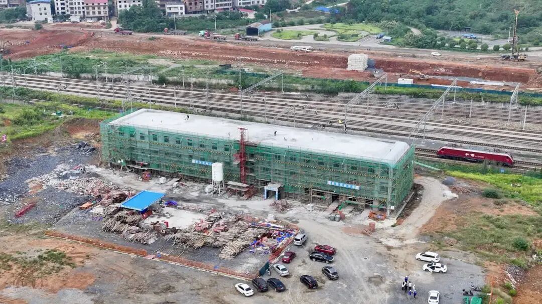 国庆坚守保进度 邵永铁路全线施工稳步推进