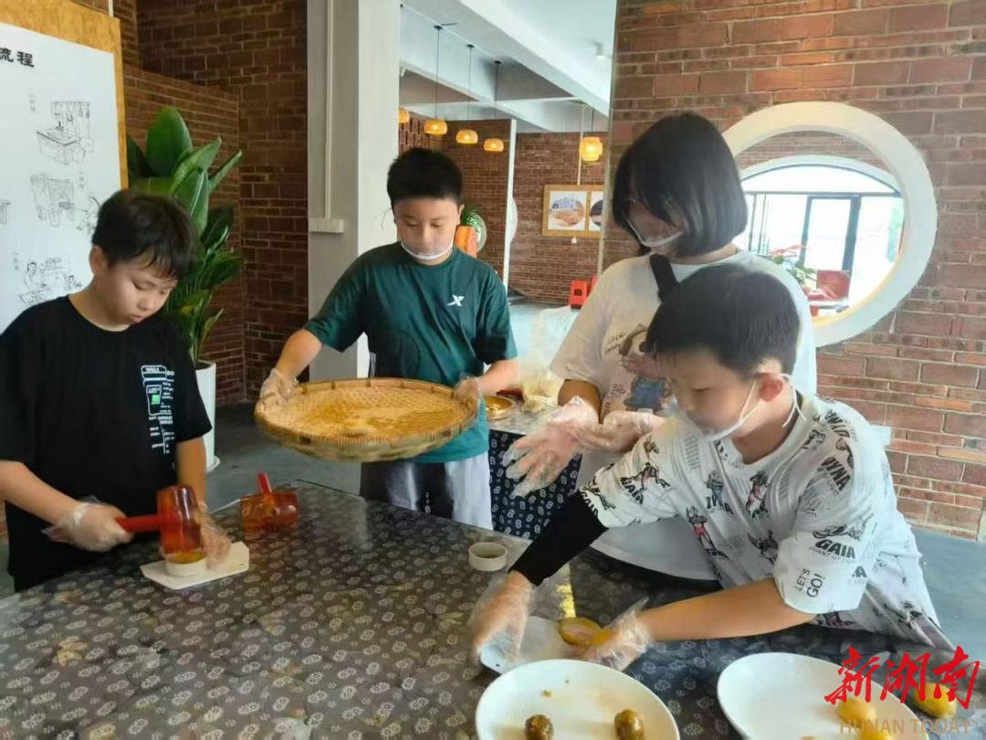 世界那么大 好想去怀化｜会同“盛世国庆 红色中秋”系列文旅活动“火出圈”