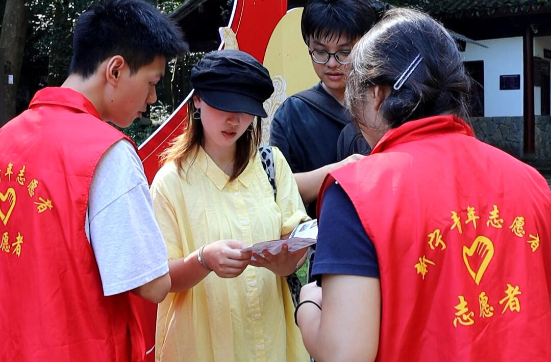 国庆玩转邵阳㊻ | 新宁崀山景区：多举措护航国庆假期 引导文明旅游新风尚