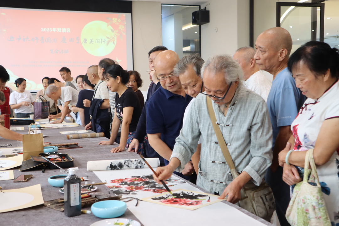 邵阳市双清区： 文化体验点亮消费新场景
