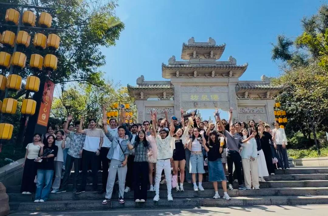 湘南学院沉浸式解锁“双节”文化，共绘跨文化交融画卷