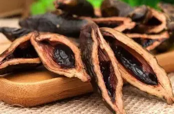 患上这种癌，长期吸烟、嚼槟榔是重要诱因