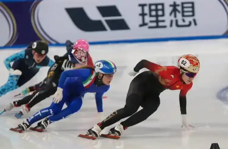 新赛季短道世巡赛开赛 中国队顺利晋级