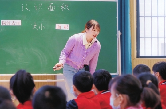邵东青年教师黄瑶：只要孩子们需要，我就会一直站在这个讲台上 | 湖南日报