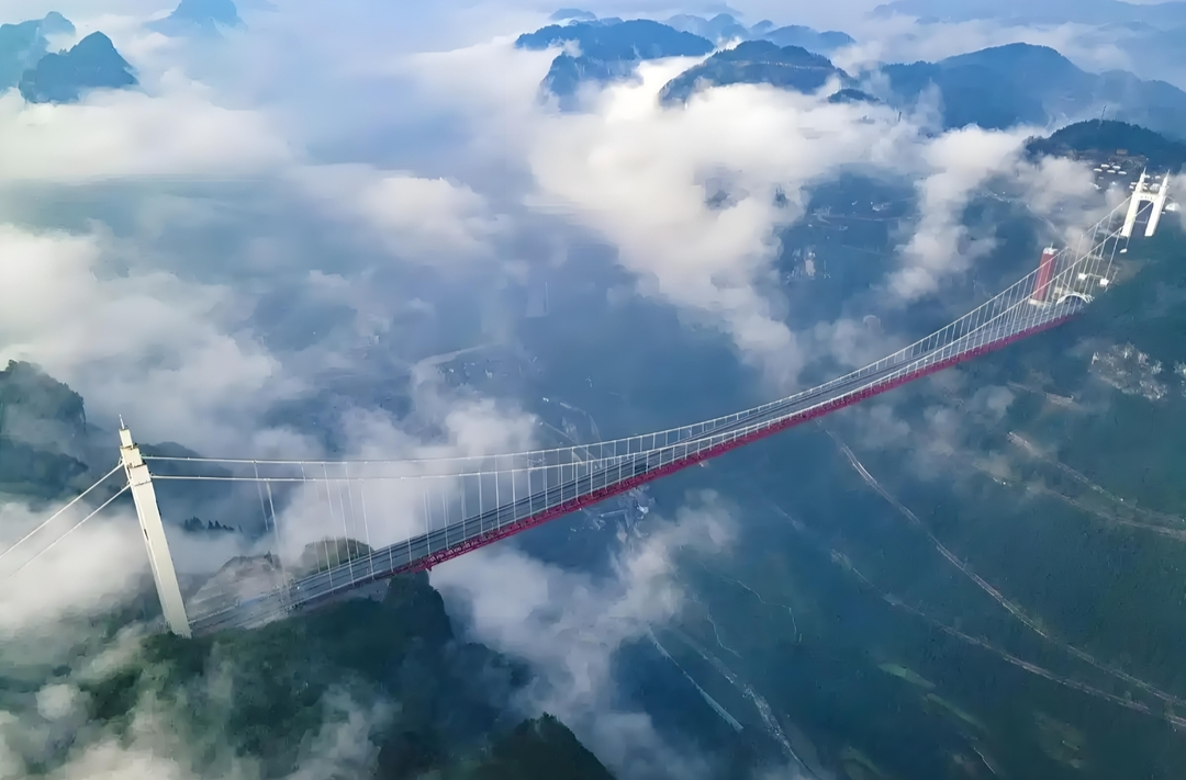 致常德书：武岭云开迎劲旅 沱江潮起伴球声