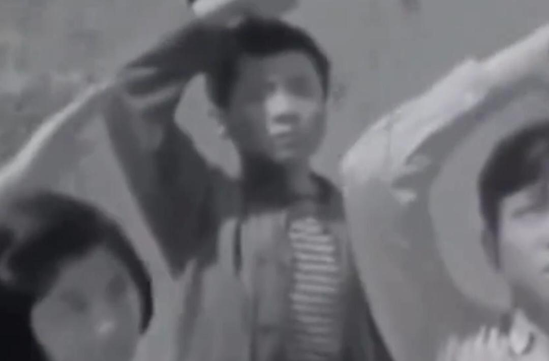 历史上的今天丨1949年10月13日，中国少年儿童队（中国少年先锋队前身）建立