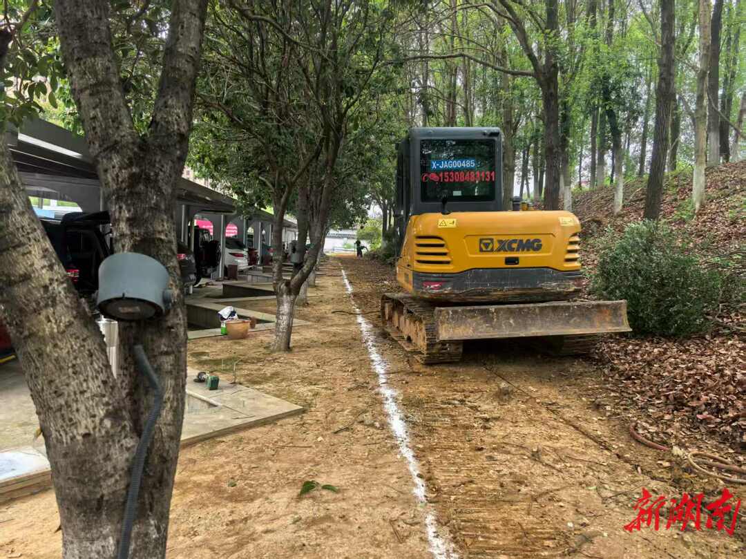 拆墙开路解民忧！长沙市水利局为居民打通地铁“便民捷径”