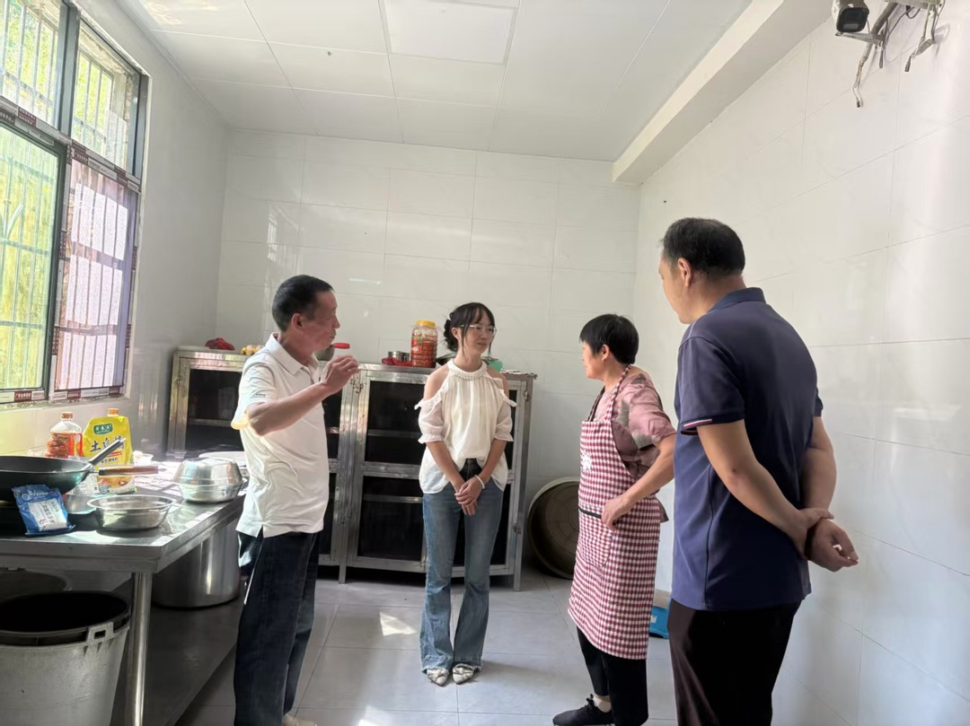 洞口县以“六零”为抓手筑牢校园食品安全防线