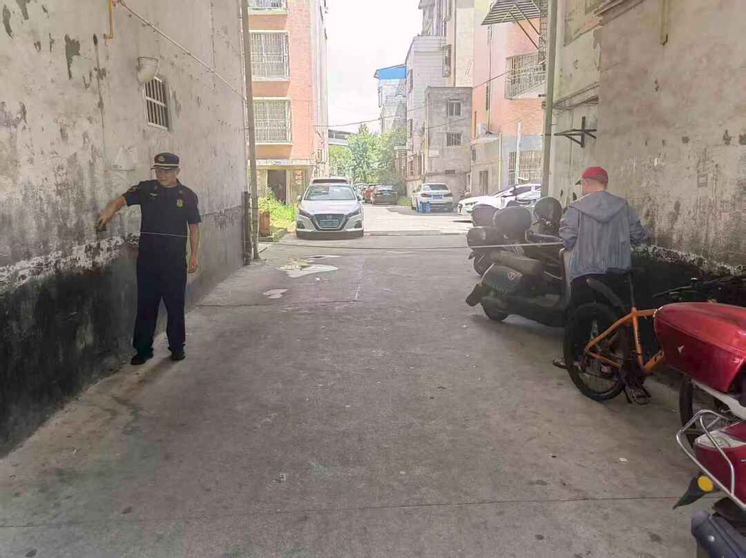 安仁县消防救援大队：全面推进“生命通道”集中整治行动