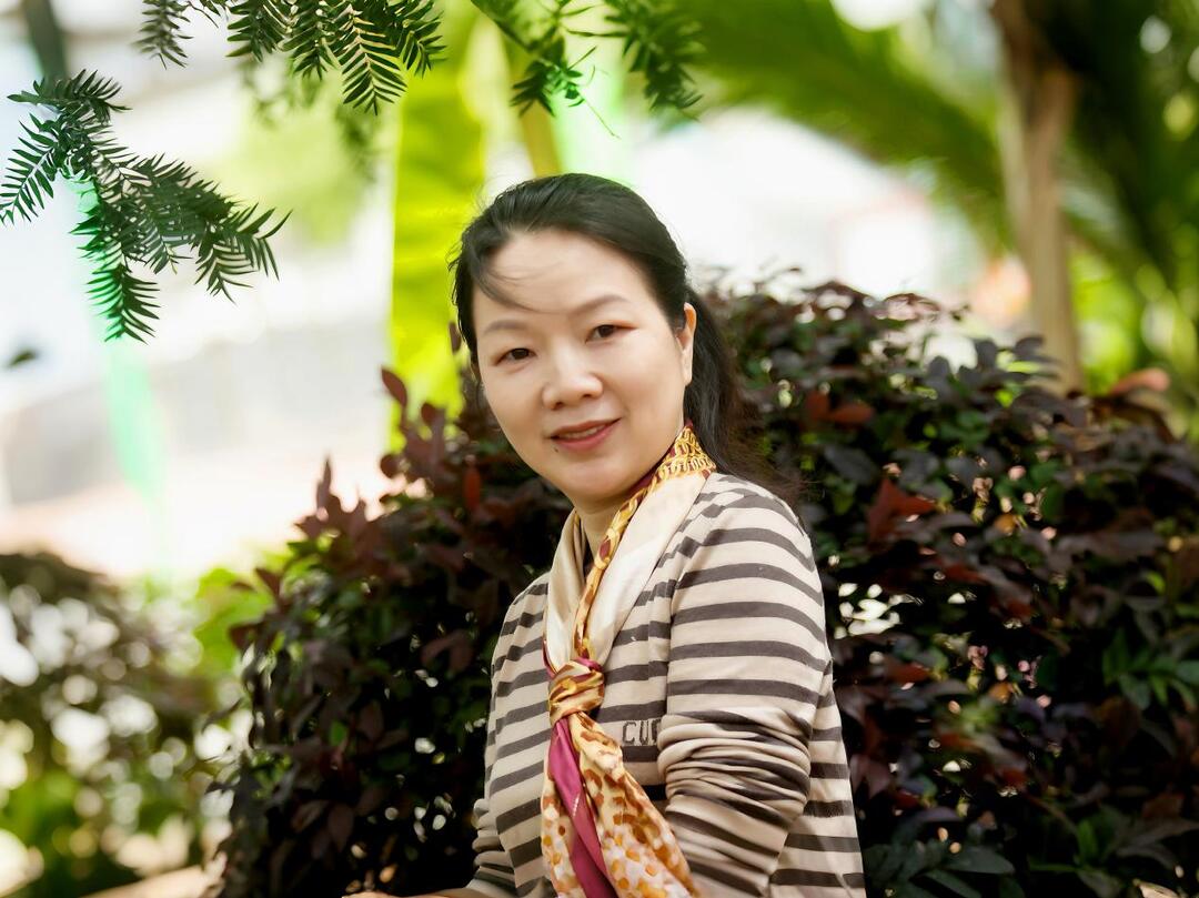 三尺讲台守春秋，初心如磐绽芳菲 ——记郴州市桔井小学语文教师周筱菲