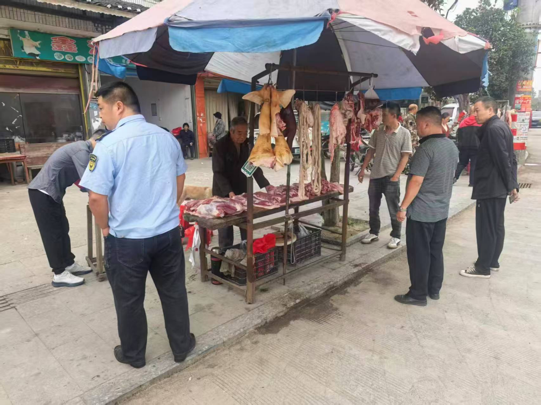 绥宁东山侗族乡集中整治马路市场 农贸市场焕发新气象