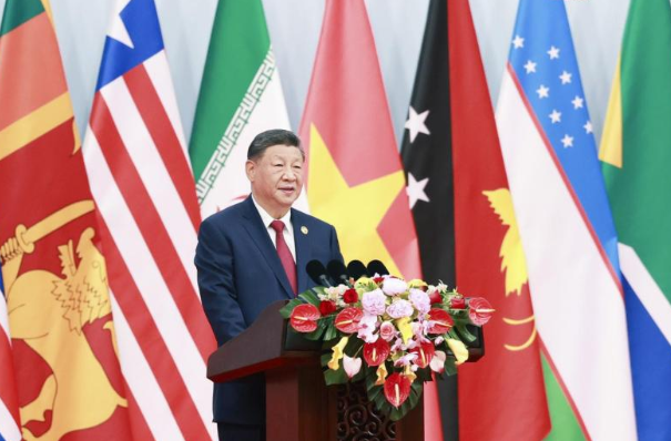 近镜头｜习主席的话语让她深受感动