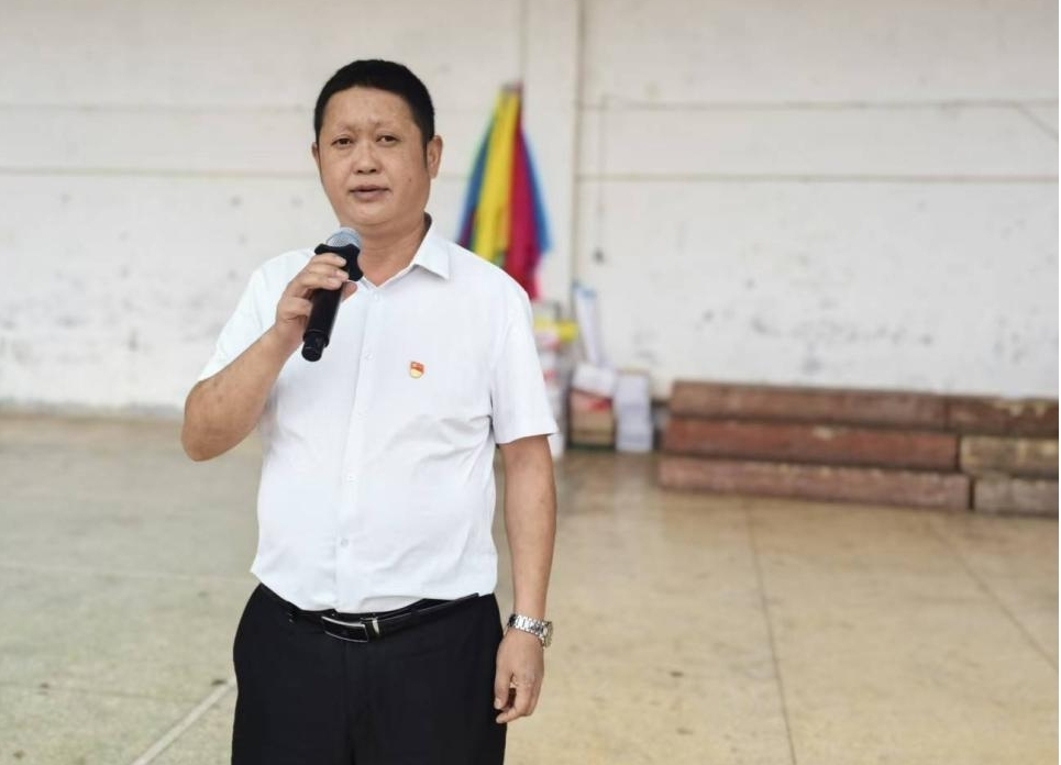 古丈县第一完全小学第51届田径运动会开幕