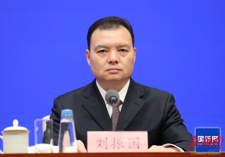 民政部：老年志愿者已经达到5358万人