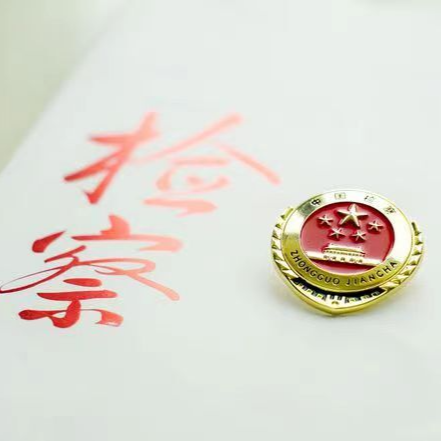 “低价”固态硬盘竟是“空包”陷阱！