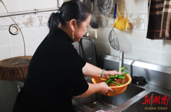 南岳区:群众喝上稳定水干净水放心水