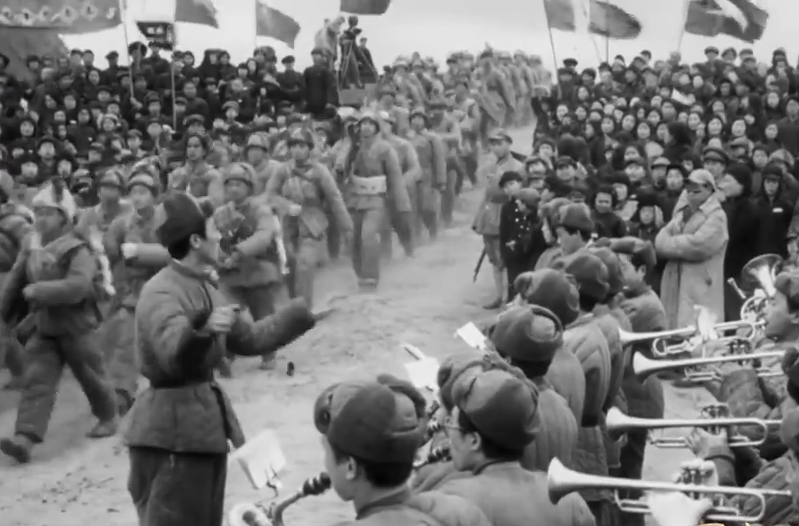 雄赳赳气昂昂，75年前的今天志愿军跨过鸭绿江