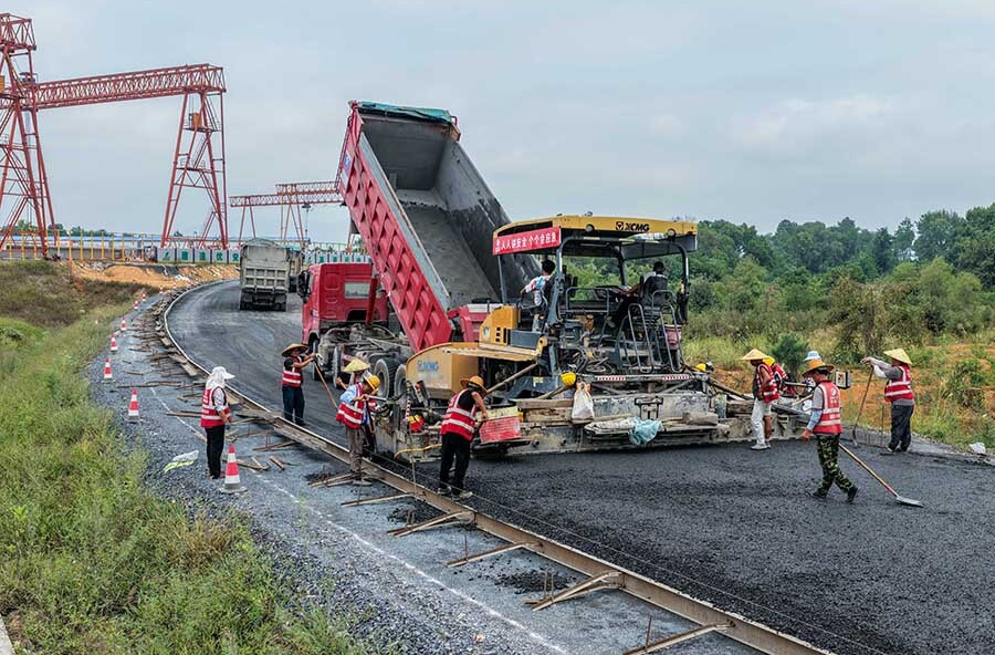 高速公路建设进度快