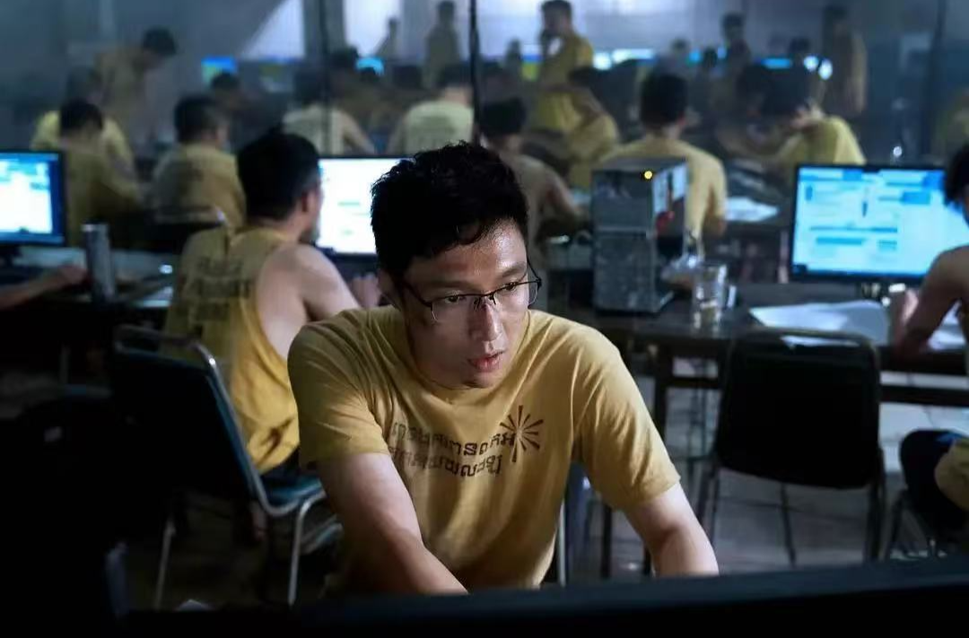 缅甸：在电诈园区，查获30套“星链”设备