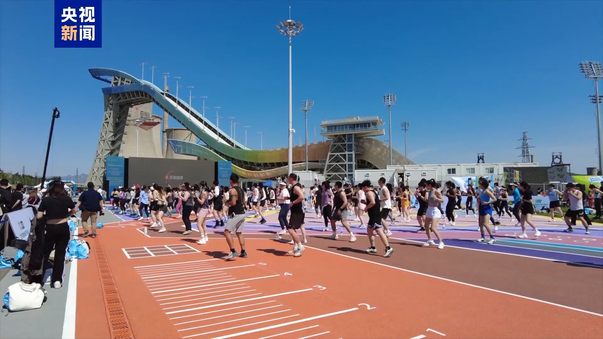 全民健身融入日常生活