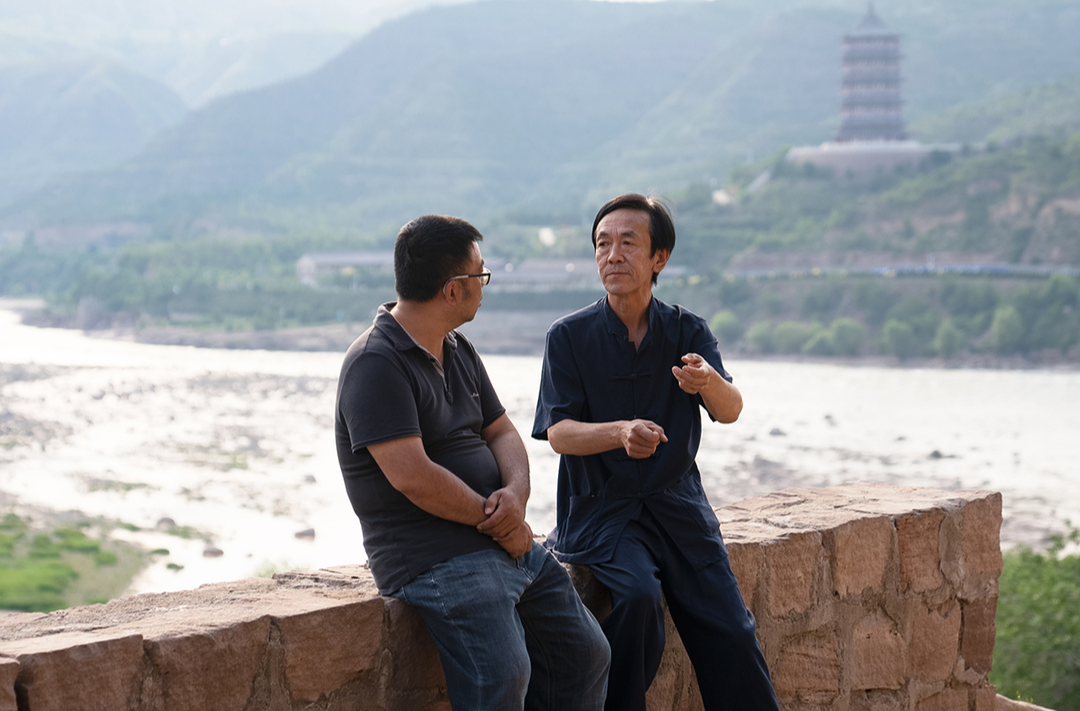 楹联中国行㉙丨河声岳色里,百年兴衰中