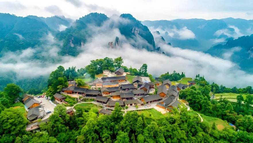 湖南韶山干部学院杨洋 | 以新质生产力赋能湖南文旅产业融合化、数智化、绿色化发展