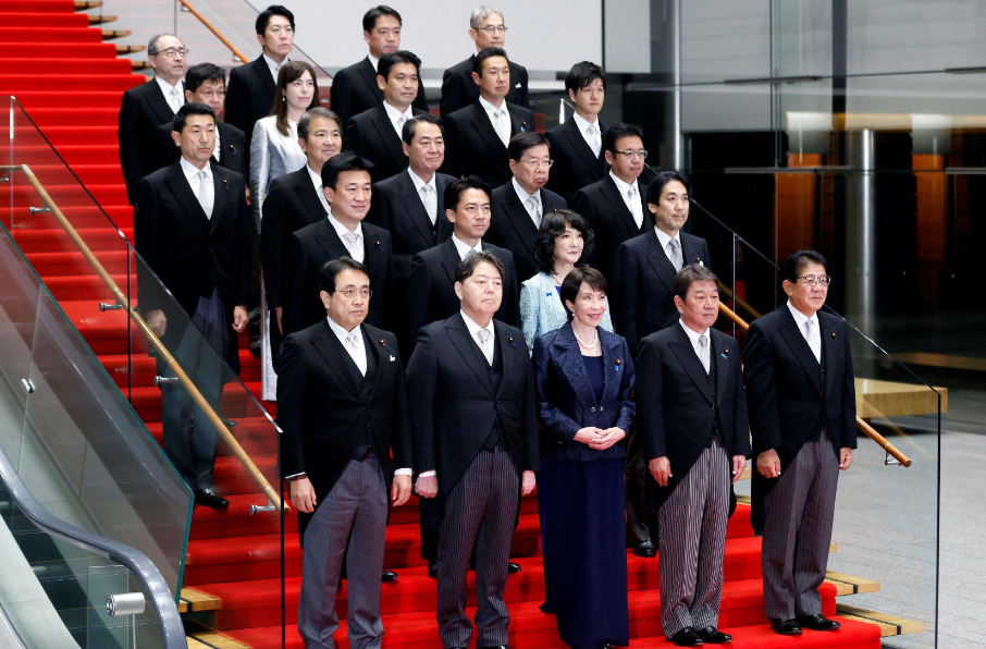 组建新内阁 召开记者会 日本新首相将如何“破局”？