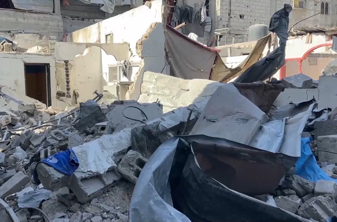 以军再袭加沙 目击者称无任何预警“像发生地震”